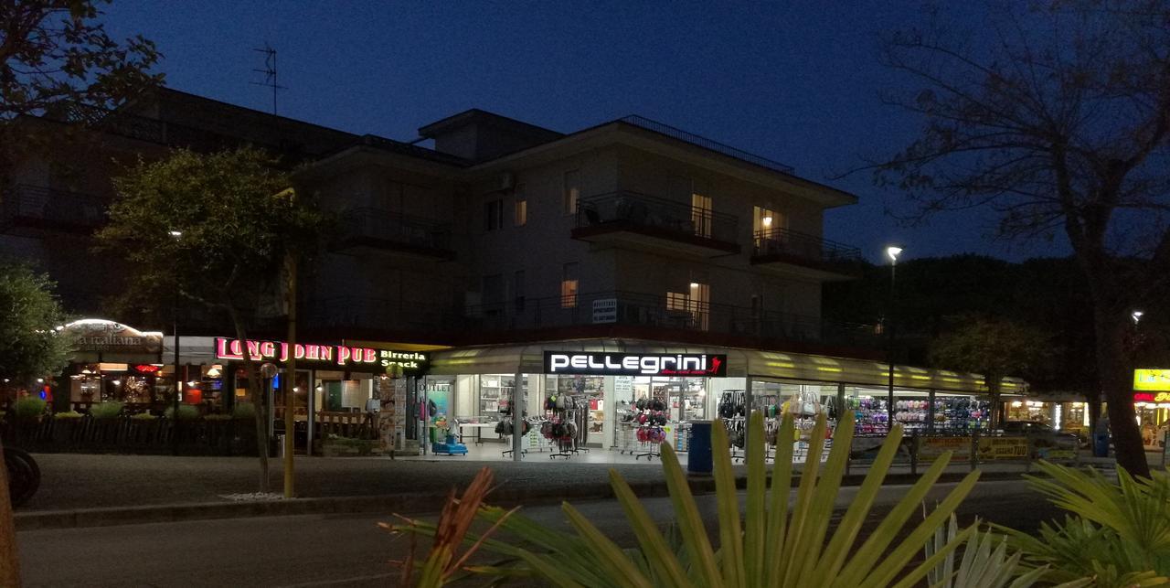 Residence Condominio ROMA Eraclea Mare Exterior foto